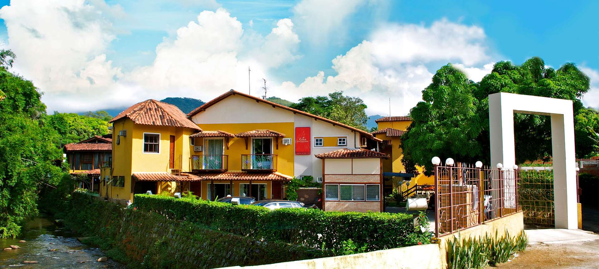 Hotel Casa Encantada – Penedo RJ